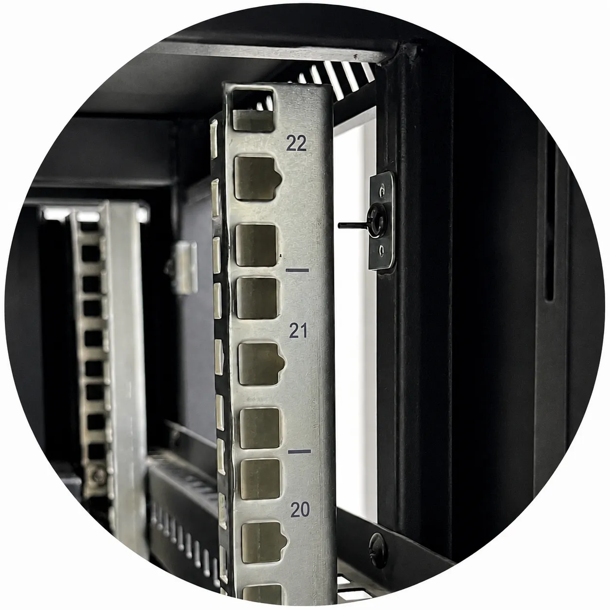 32U Floor Network Cabinets Image 9